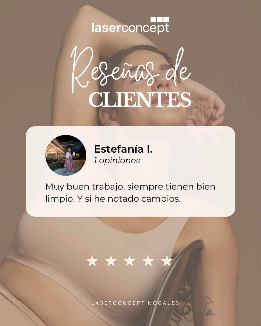 Clienta de Laserconcept sonriendo después de su tratamiento facial